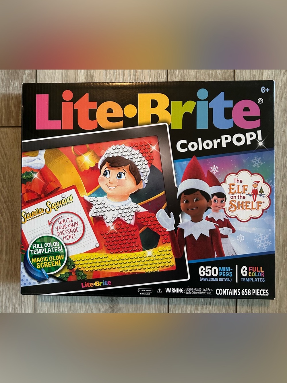 NIB Lite Brite Elf on the Shelf - 650 mini pegs - 6 Color Templates